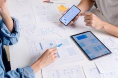 東方智啟科技APP開發(fā)-手機APP開發(fā)成本控制：精打細(xì)算實現(xiàn)價值最大化 - 深圳軟件外包公司助您降低開發(fā)成本